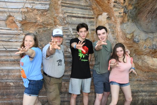 a1b09384-2ab4-4814-8013-f197d277fcd0